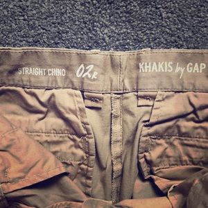 Gap straight women’s khakis